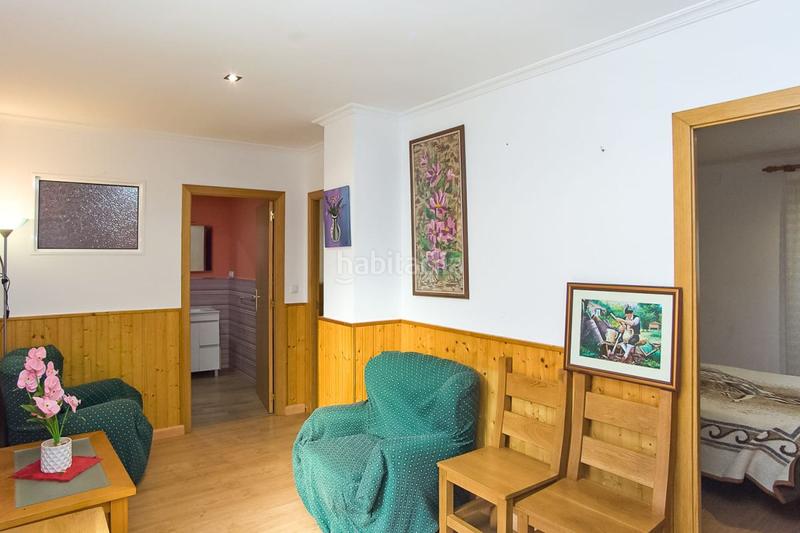 Foto c30e0efd-f33a-48f3-8637-5fa3d84d438d. Casa  en venta en vilardevos, 8 dormitorios. en Vilamarín