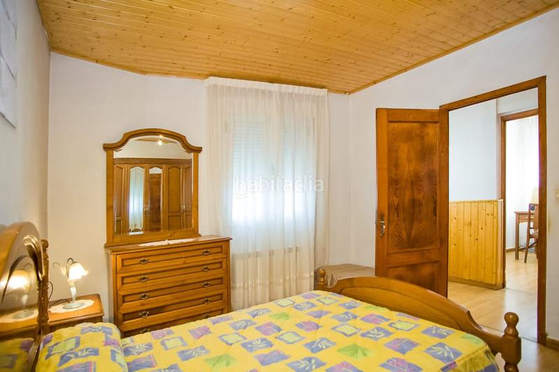 Foto e67db1b5-d22a-4145-8d9f-6f6e264e90dd. Casa  en venta en vilardevos, 8 dormitorios. en Vilamarín