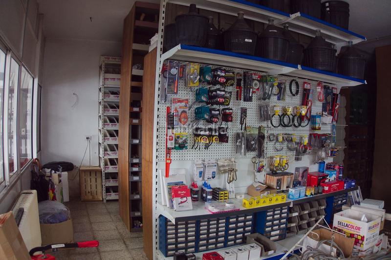 Foto 355646d8-6adc-4f6e-9869-306be1e34c2a. Lloguer local comercial a Porriño (O)