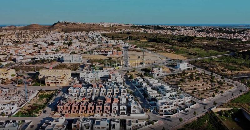 Foto cabebad2-ae2c-4e64-aca2-ae90aa303311. Piccolo appartamento con riscaldamento in Carolinas Bajas Alicante