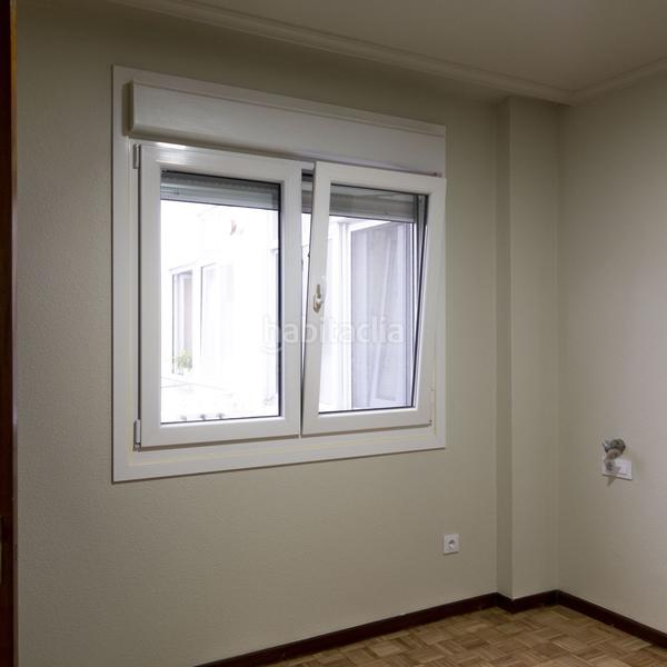 Foto 24399322-bd03-423b-8de6-a14722d821ba. Alquiler piso  en alquiler en balaidos, 1 dormitorio. en Vigo