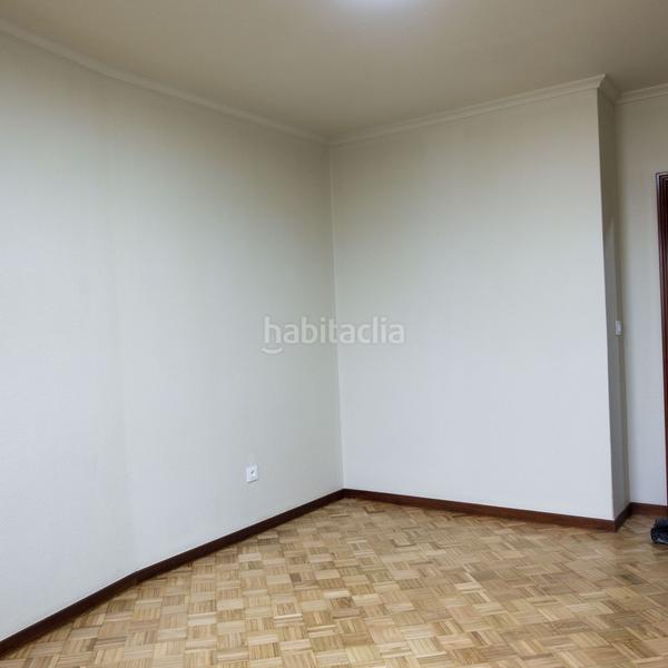 Foto 573f09dc-40af-4a39-9dab-ba6dd552ca39. Alquiler piso  en alquiler en balaidos, 1 dormitorio. en Vigo