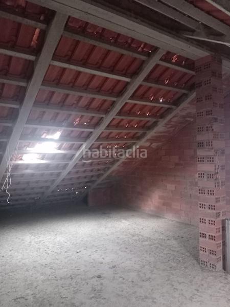 Foto 645aee2e-eb41-44d7-b291-856945fdd8fd. House with heating parking in Ponteareas