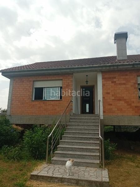 Foto 906e9c09-e213-4a07-9929-19e7d9e9edbe. House with heating parking in Ponteareas