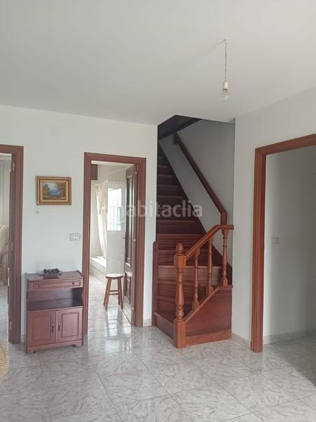 Foto dc59e6cf-4f0a-4661-b52c-b57672db6b43. House with heating parking in Ponteareas