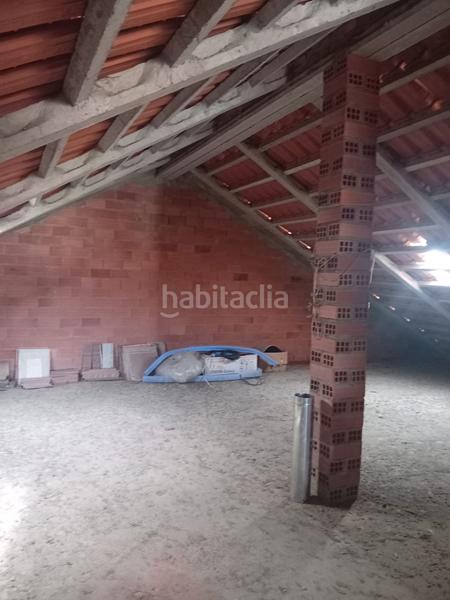 Foto fe981c31-03be-4a4d-be2a-76a54431ab6a. House with heating parking in Ponteareas