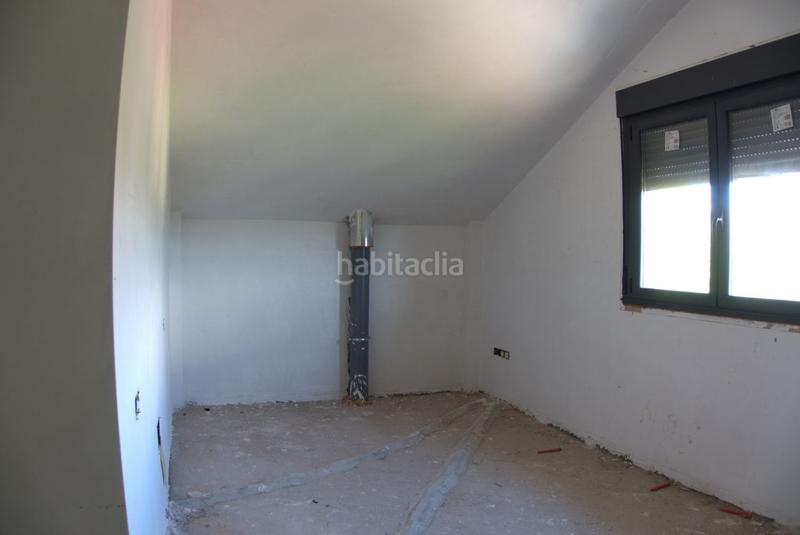 Foto b41cf0e7-f418-4605-ae66-5beff494d54d. Chalet  en venta en amorin, 4 dormitorios. en Tomiño