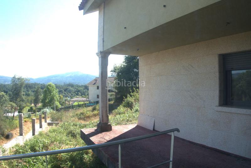 Foto da7661be-17bd-4b6a-a961-6e5bf0750030. Chalet  en venta en amorin, 4 dormitorios. en Tomiño