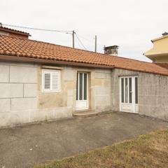 Maison à Mos. Casa en venta en louredo, 2 dormitorios.