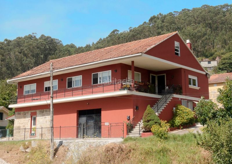 Foto 187d9787-16e5-4a6e-9e40-6bd0c6946ed9. Casa amb calefacció aparcament a Gondomar