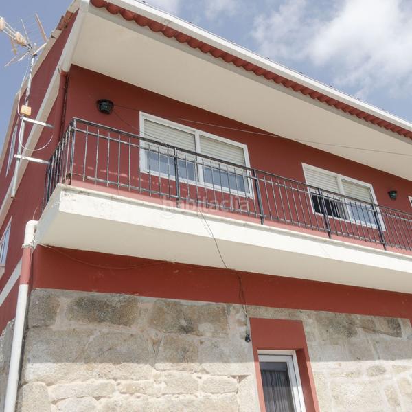 Foto 597142be-481f-4b90-92a3-1aeac2e22453. Casa  en venta en villaza, 8 dormitorios. en Gondomar