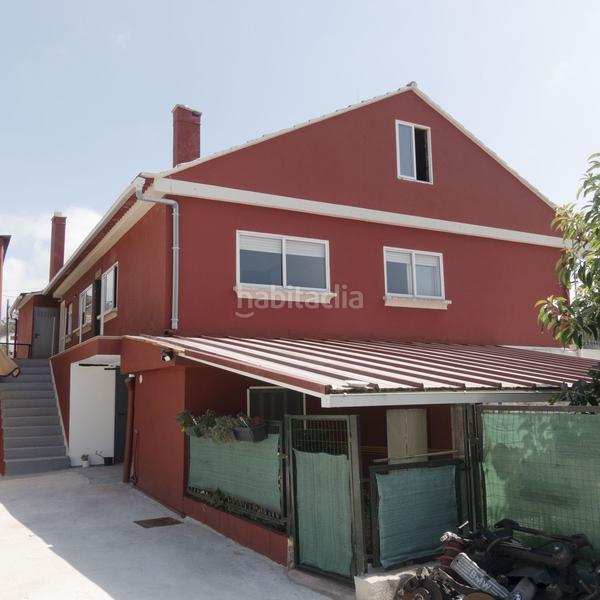 Foto d8b55000-3620-4188-87d5-00cd9e302fd2. Casa  en venta en villaza, 8 dormitorios. en Gondomar