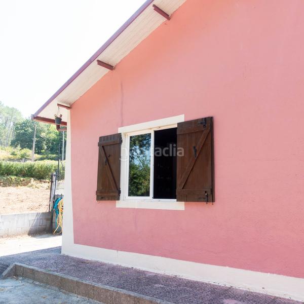 Foto 5156bb74-2742-4e33-a51b-0425f14f7253. Casa  en venta , 3 dormitorios. en Mondariz