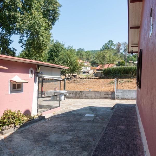 Foto 92a8bb36-e0a9-4baf-a811-60f41fad6118. Casa  en venta , 3 dormitorios. en Mondariz