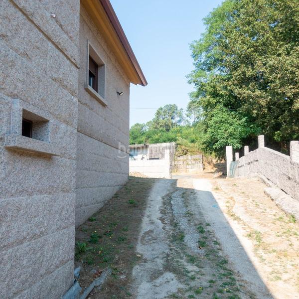 Foto 9c8d1b8e-29ce-4535-81b1-5e8239766aa9. Chalet  en venta en hacia pob. porriño xinzo, 3 dormitorios. en Ponteareas