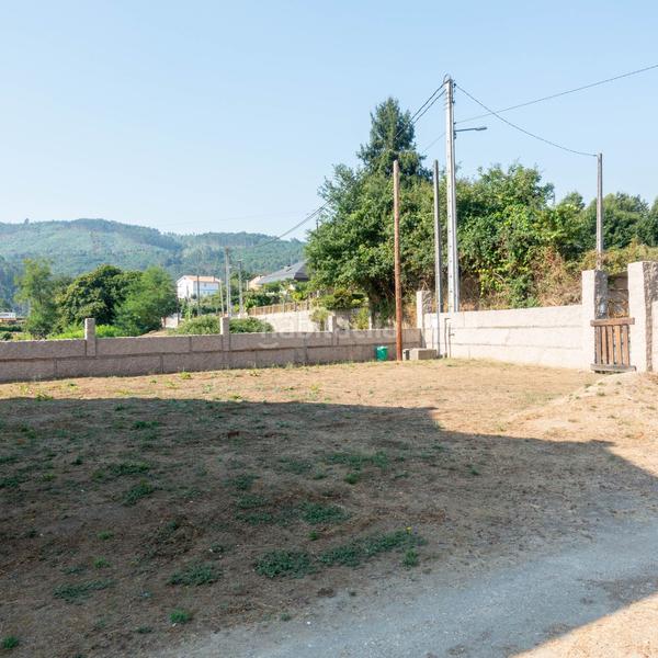 Foto abac2a3c-f690-4581-af0e-ac78dd2783ca. Chalet  en venta en hacia pob. porriño xinzo, 3 dormitorios. en Ponteareas