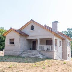 Xalet a Ponteareas. Chalet en venta en hacia pob. porriño  xinzo, 3 dormitorios.