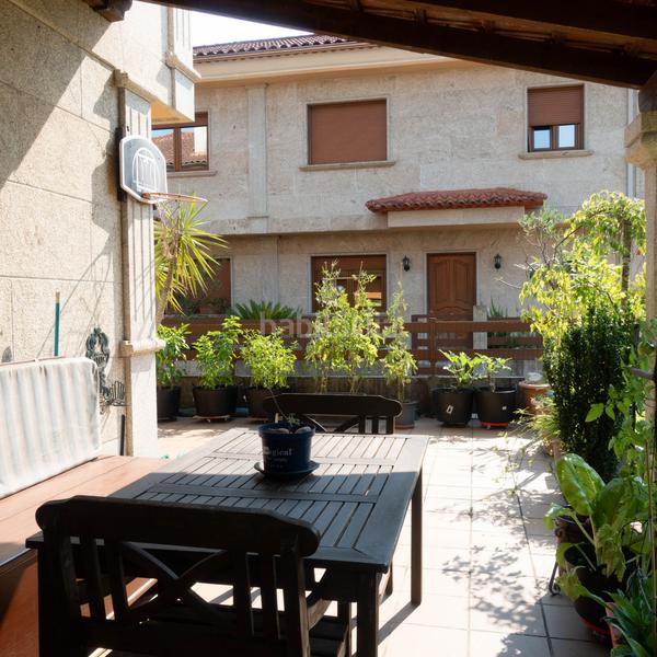 Foto 933d57cf-b05c-47c5-9f43-ef365bb19ada. Xalet amb calefacció aparcament a Salceda de Caselas