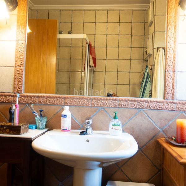 Foto e56a604f-5877-4d54-836b-084c29abfe75. Xalet amb calefacció aparcament a Salceda de Caselas