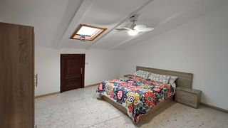 Dachwohnung en Mar�n. Atico en venta en centro, 2 dormitorios.