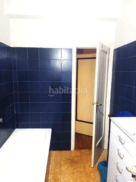 Foto d00d3e81-d260-4a4d-8a9e-4ed7f9382a2e. Pis a Plaza España - Corte Inglés Vigo