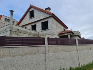 Chalet en Guarda (A). Chalet en venta en santa cristina, 5 dormitorios.