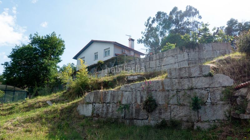Foto bde535c2-ee43-458d-b238-ca2529f7e7d8. Casa amb calefacció aparcament a Ponteareas