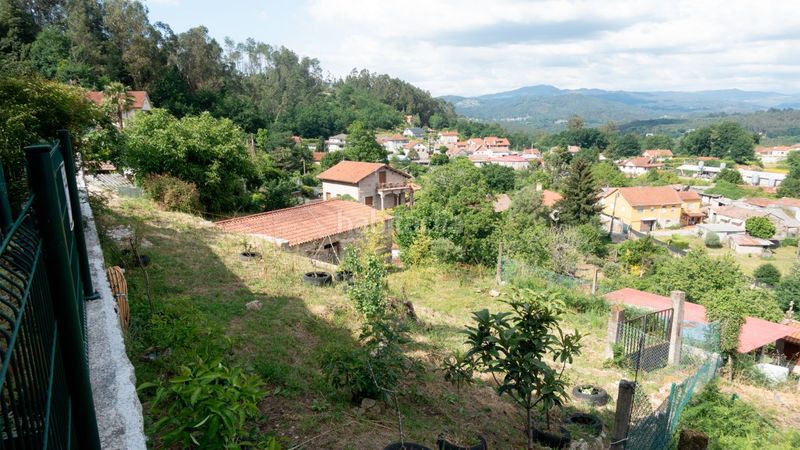 Foto c3a8b98e-5d35-4532-8abc-c3ef991326bd. Casa amb calefacció aparcament a Ponteareas