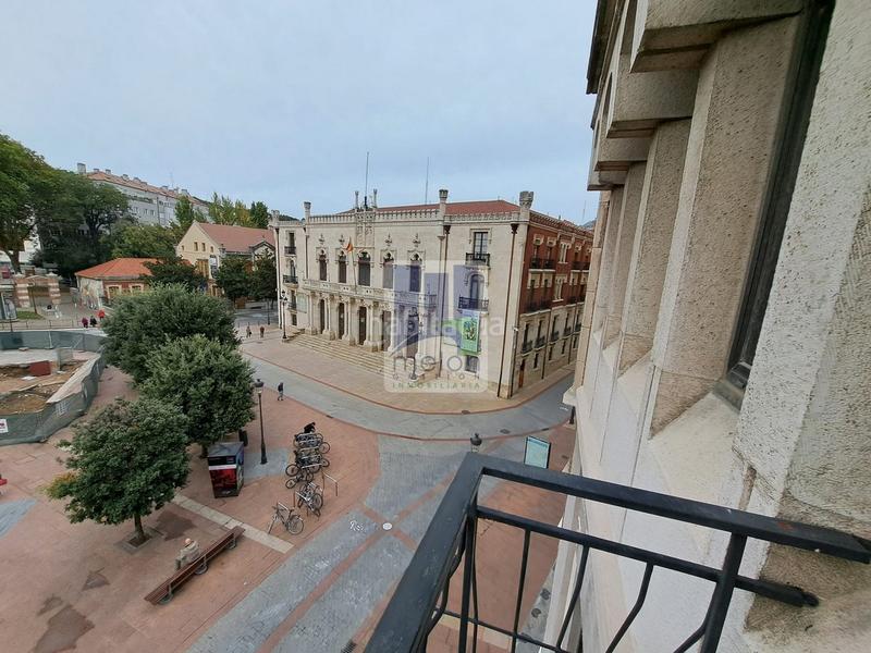 Foto f9763a4b-76a5-468b-818a-6c326e98b16a. Local comercial en Casco Antiguo Burgos