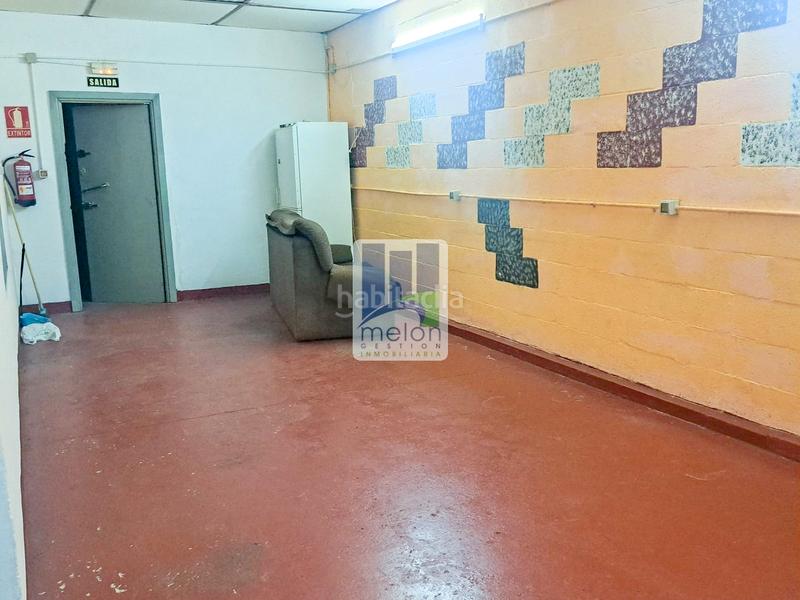 Foto 458ee386-07ae-471c-b17a-45632a3c7eff. Local comercial en Villafría - La Ventilla - Castañares Burgos