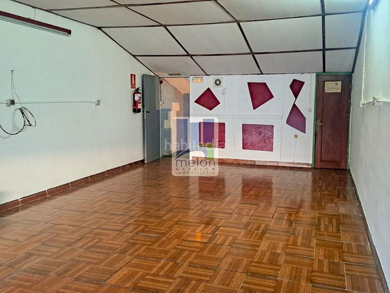 Foto 9db272fb-9e7d-4ab2-b423-55b5b4febd5f. Locale commerciale in Villafría - La Ventilla - Castañares Burgos