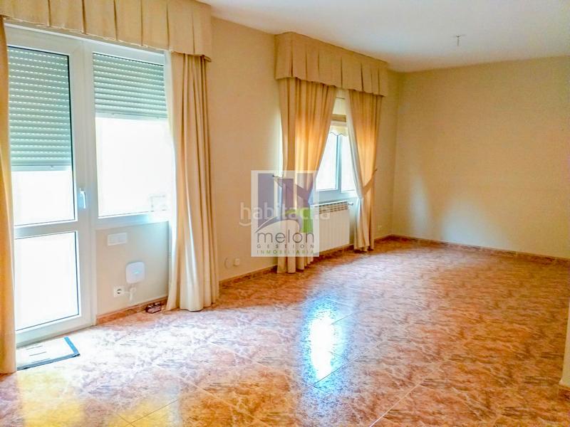 Foto 961bd16c-56ee-40e0-bc06-a7a0f2b661ee. Chalet avec parking dans Villagonzalo Pedernales