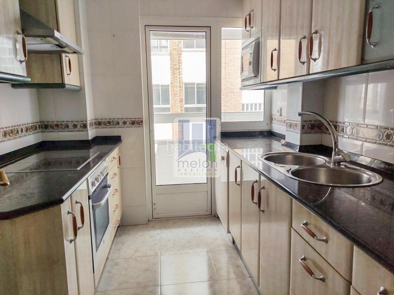 Foto a57f0a8a-09d9-46ff-8a0c-29452b1d58b4. Flat in El Carmen - Barrio Gimeno Burgos