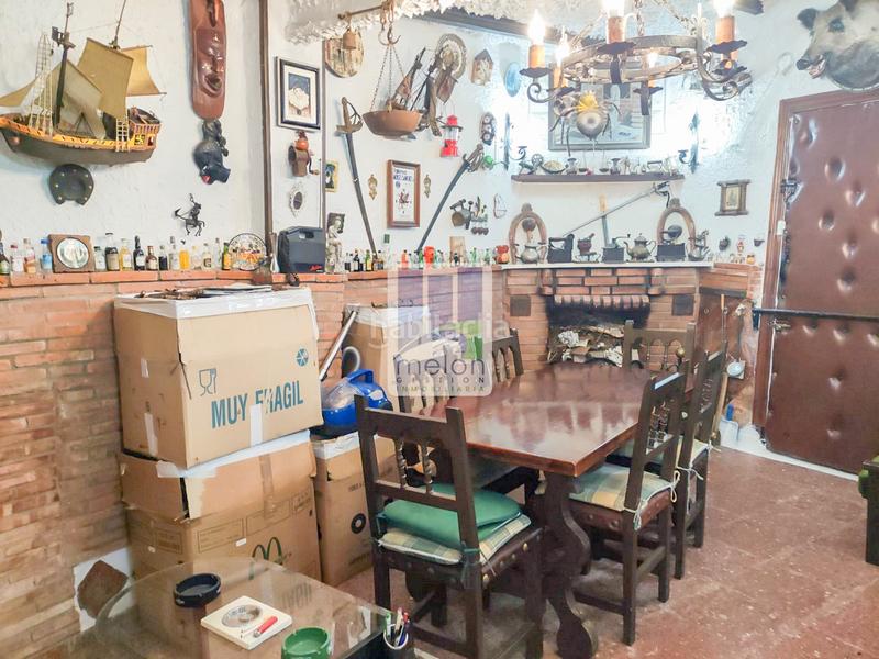 Foto 3d833351-8241-4e69-9e3e-6bb566141049. Chalet mit parking in Barriada de Yagüe Burgos