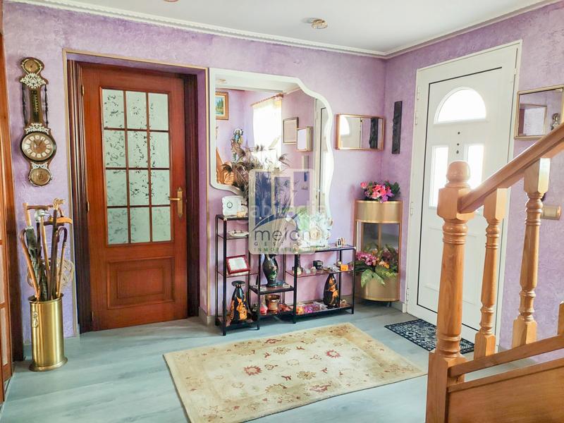 Foto e2411018-9fe0-4341-bd46-8f11c489a3f0. Chalet mit parking in Barriada de Yagüe Burgos