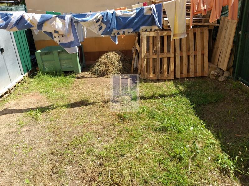 Foto 7471cc5c-d6cd-46ba-8bf7-3aafbeab794a. Chalet con parcheggio in Alfoz de Quintanadueñas