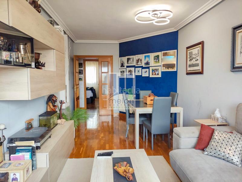 Foto 3e5392af-f90c-4834-a0e5-7f353ea02906. Flat with parking in Barriada de Yagüe Burgos