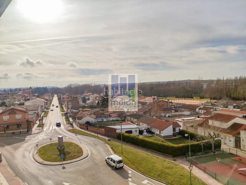 Foto 7413f371-06fd-4cc4-a1c4-02f7b77e1a64. Piso en Barriada de Yagüe Burgos