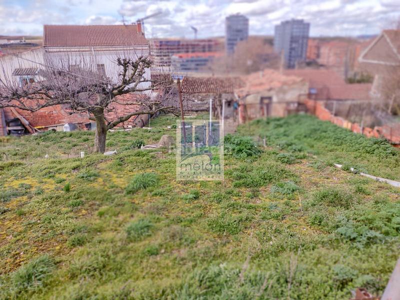 Foto 2b837653-9fe9-49eb-afac-b57e73b931d0. Chalet in San Agustín - Parque Europa Burgos