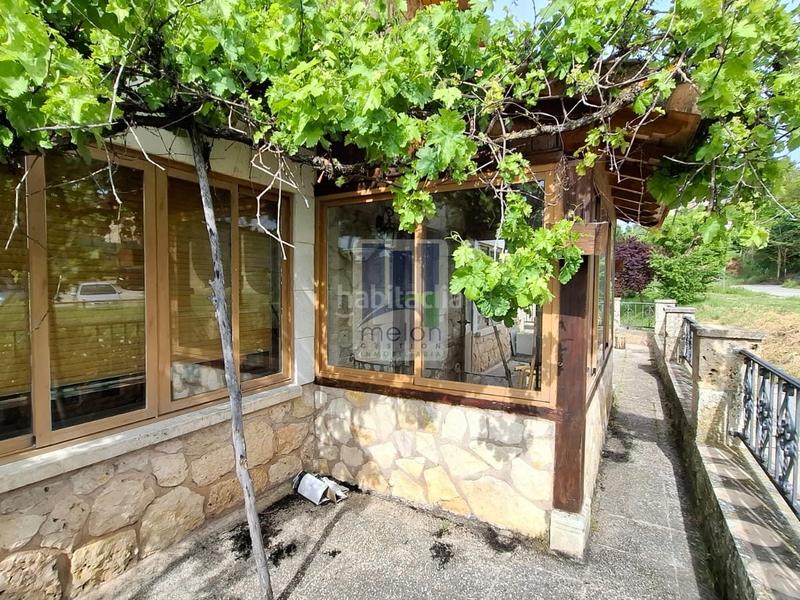 Foto 2b133bbe-aa75-4ae9-9070-9f3012ff1296. Chalet with parking in Modúbar de la Emparedada