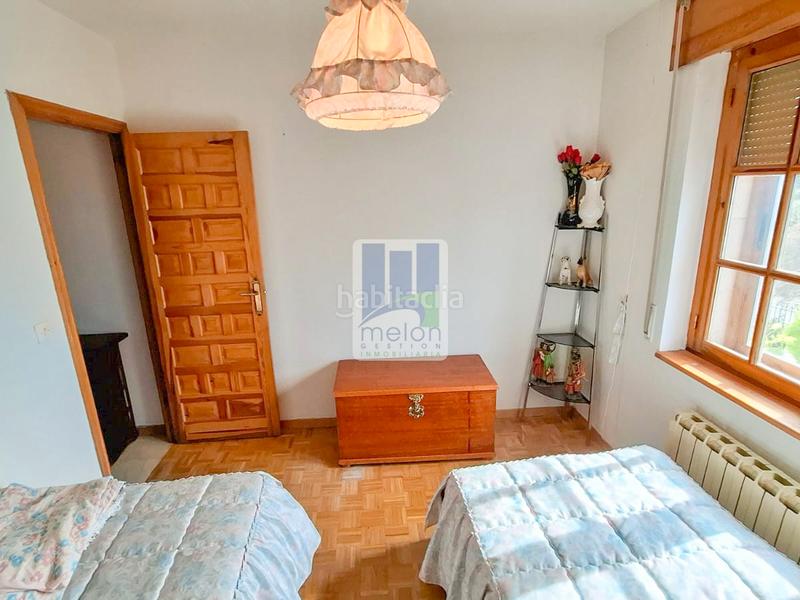 Foto 3b74cdb5-84d8-4065-9224-60a3b044cd8f. Chalet with parking in Modúbar de la Emparedada