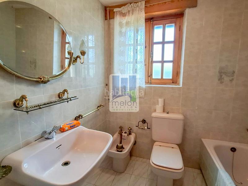 Foto 6afb75a3-b3ae-4851-8b9f-6da2eceed656. Chalet with parking in Modúbar de la Emparedada