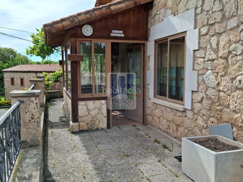 Foto 924edf49-a586-4834-972a-c4e79e71d237. Chalet with parking in Modúbar de la Emparedada