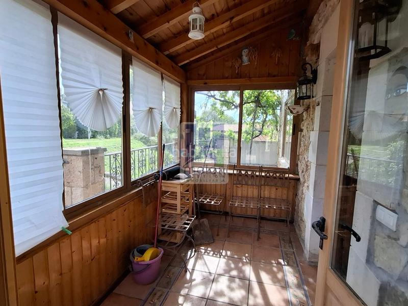 Foto 9515de9c-7dd6-4315-b435-2d9b257ddb94. Chalet with parking in Modúbar de la Emparedada