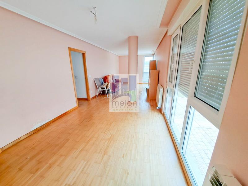 Foto 4a61fd31-63a9-4593-86c8-5316782dd2bc. Etagenwohnung mit parking in Fuentecillas - S7 - S8 Burgos