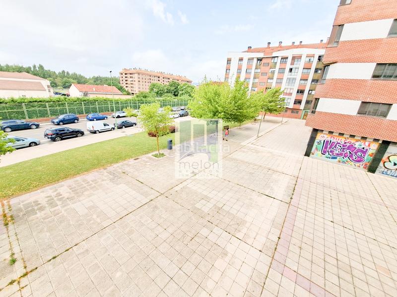 Foto f1a1d482-d2b8-48f5-9d97-41c7604a1563. Etagenwohnung mit parking in Fuentecillas - S7 - S8 Burgos