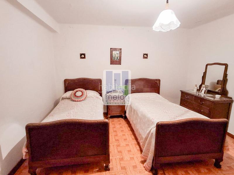 Foto af3721be-9aae-4dd2-b491-8a1eb899c28c. Chalet in Valle de Santibáñez