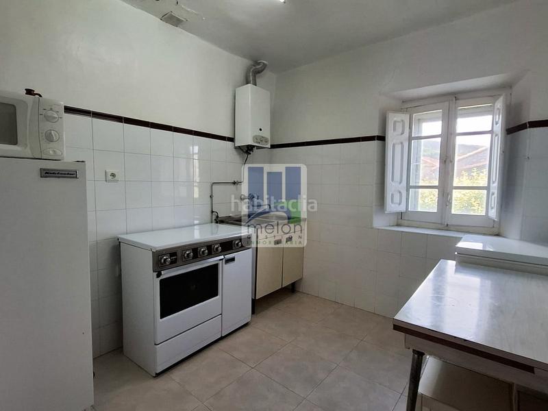 Foto d48d7a64-27c2-4099-9fbd-c27280c5f29d. Chalet in Valle de Santibáñez