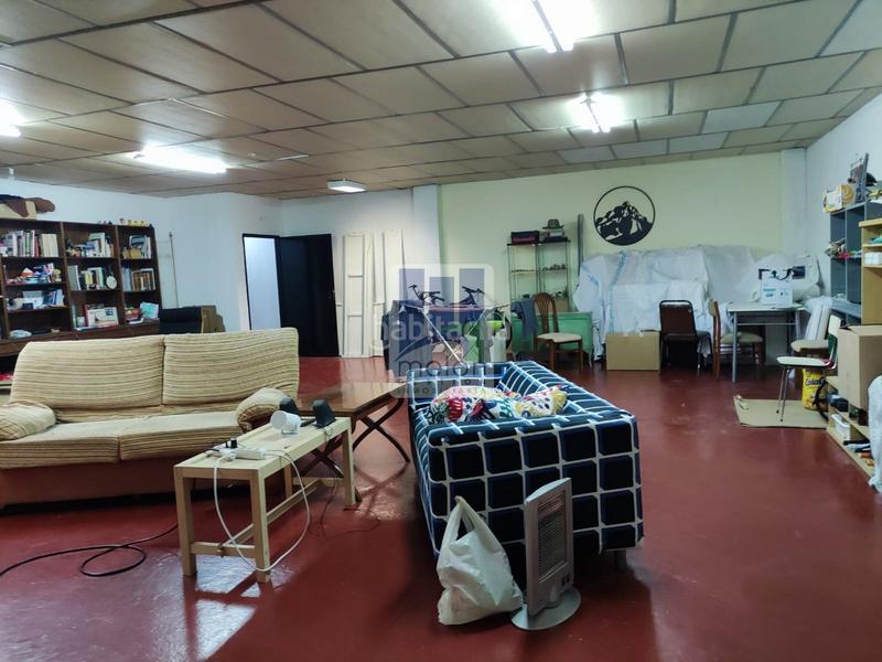 Foto 189a82f7-f7e8-40d4-8fa2-4d88e44c5b7d. Local comercial en Villafría - La Ventilla - Castañares Burgos