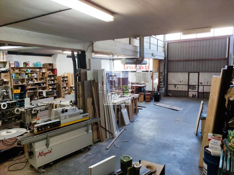 Foto b74aabea-f9db-40ae-bbe1-2564f8c2cb74. Local comercial en Villafría - La Ventilla - Castañares Burgos